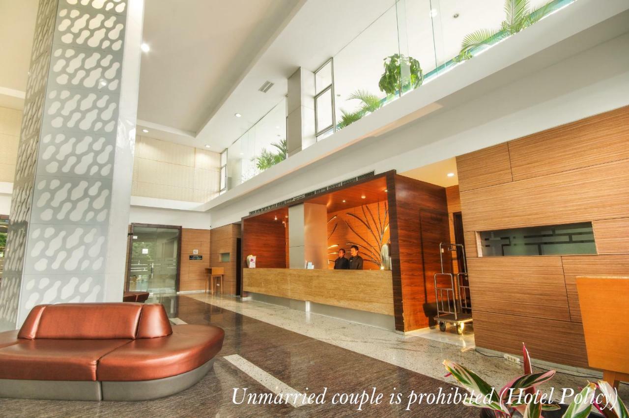 โรงแรมเกรน อาเลีย จาการ์ตา ภายนอก รูปภาพ